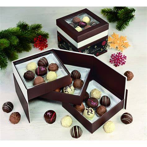 Pralinen im Geschenkkarton, bereit zum Verschenken