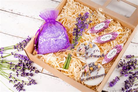 Pralinen in Kapseln, Beutel und Geschenkbox als Verpackungsideen