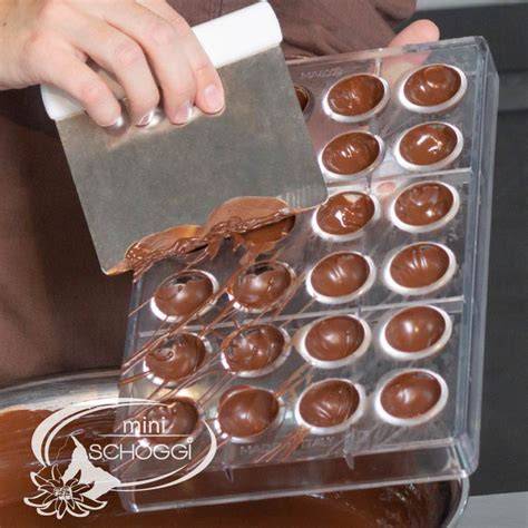 Pralinen in luftdichtem Behälter