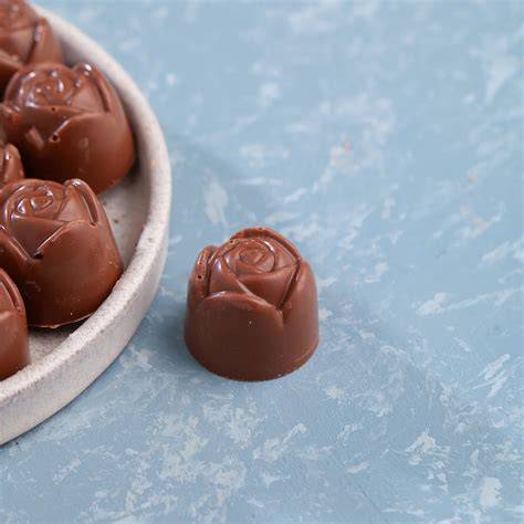Pralinen mit Dubai-Füllung in Silikonform