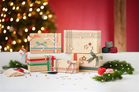 Pralinen-Geschenkverpackung: Schachteln, Gläser mit Bändern, Pralinenkapseln