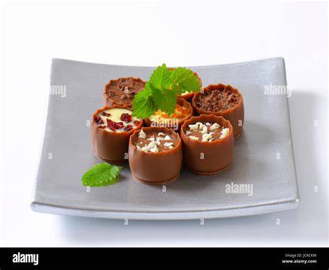 Pralinenfüllungen: Ganache, Likör, Fruchtpüree