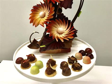Pralinenherstellung und Dekoration