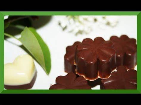 Pralinenhohlkörper in Silikonform