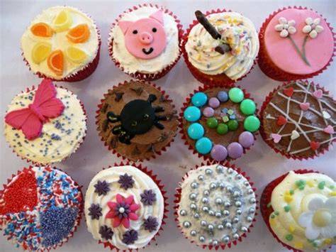 Praxistipps für Backen, Auskühlen und Dekorieren von Muffins