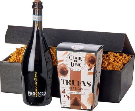 Prosecco Trüffel auf einer Dessertplatte