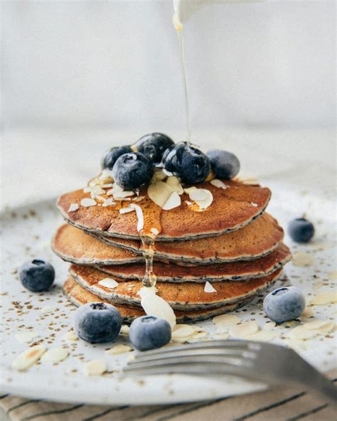 Protein Cream auf Pancakes und als Backzutat