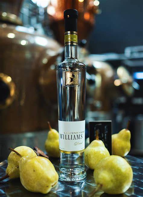 Psenner Destillerie Herstellung Williamsbirnenbrand
