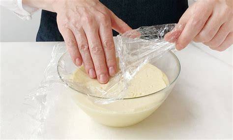 Pudding in Schüssel abkühlen