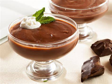 Pudding stürzen und Haut vermeiden - Schritt-für-Schritt