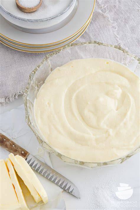 Puddingcreme als Tortenfüllung