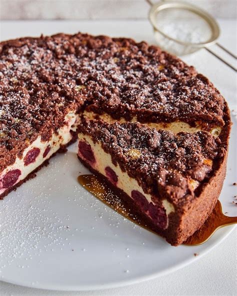 Pumpernickel Kühlschranktorte mit Kirschen und Quark