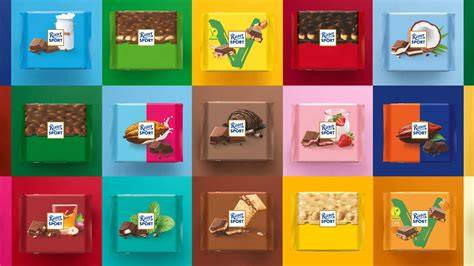 Quadratische Ritter Sport Schokoladentafeln in bunter Vielfalt
