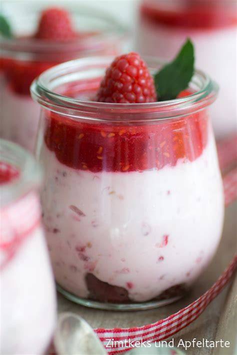 Quark mit Himbeeren