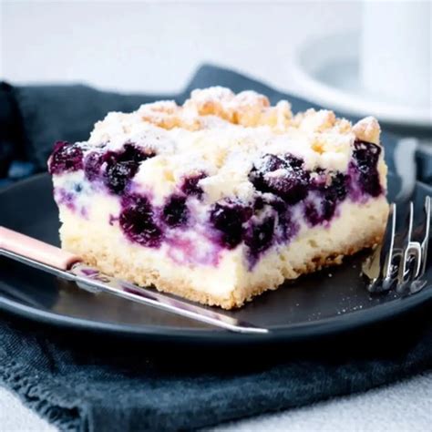 Quark-Früchte-Kuchen mit Beeren
