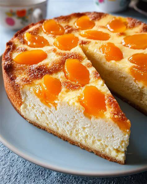 Quarkkuchen angeschnitten