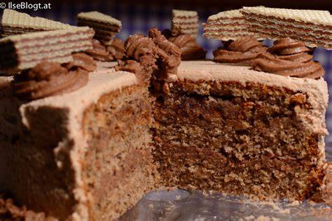 Querschnitt einer geschichteten Manner Schnitten Torte