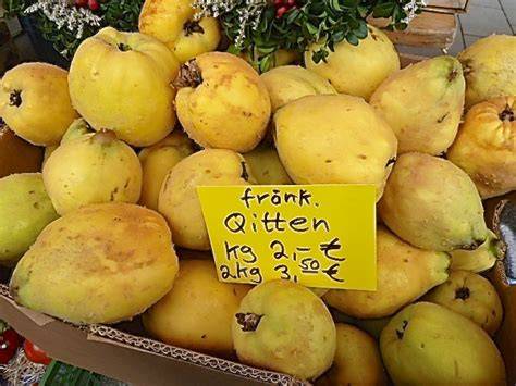 Quitten an einem Bauernmarkt