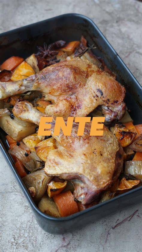 Quittenhälften karamellisiert auf Backblech