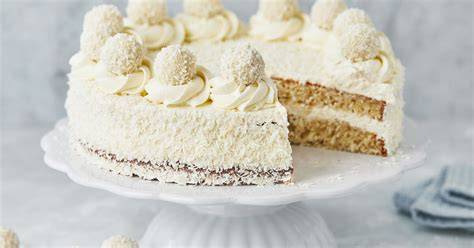 Raffaello Torte auf Kaffeetafel