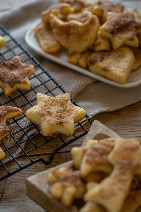 Rahmplätzchen mit klassischer Zuckerkruste
