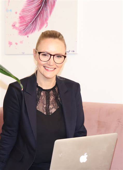 Recherche-Visualisierung: Personenname „Doreen Koch“ und Unternehmenschronik