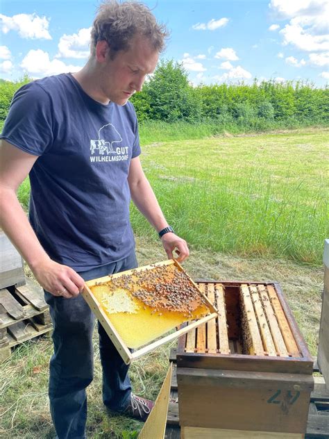 Regionale Imker und biologische Zutaten