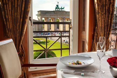 Restaurant Quarré und edle Atmosphäre im Adlon