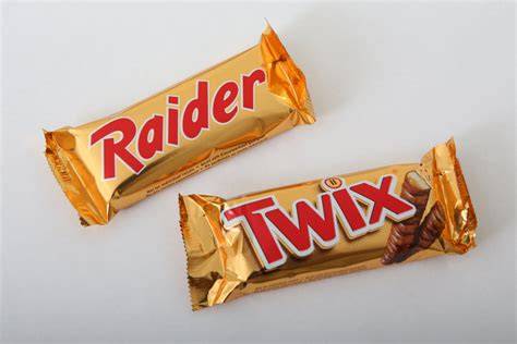Retro-Logo Raider vs. Twix