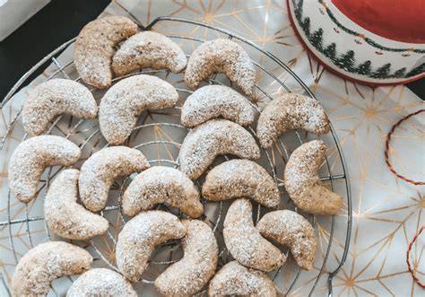 Rezept-Inspiration: Engelsaugen, Makronen, Vanillekipferl mit Zuckeralternativen