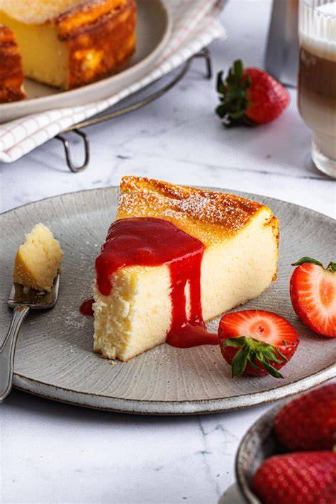 Rheinischer Käsekuchen im Anschnitt
