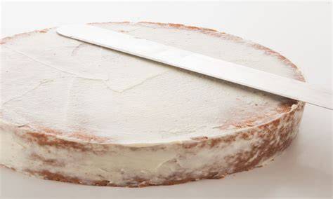 Rollfondant richtig auflegen und glätten