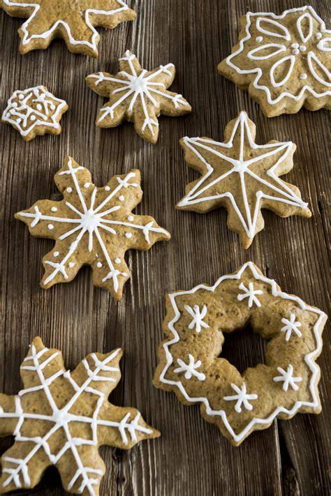 Royal Icing als dekorative Glasur auf Lebkuchen