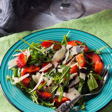 Rucolasalat mit Schoko-Balsamico-Dressing