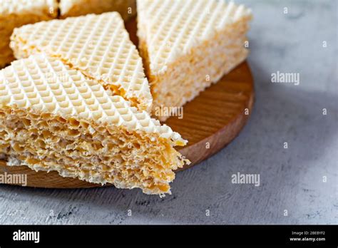 Russische Waffeltorte Schichten und Halva-Füllung