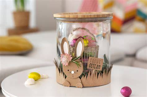 Süßer Abschluss: Osterhasen, Adventsfiguren und Geschenkideen im Shop