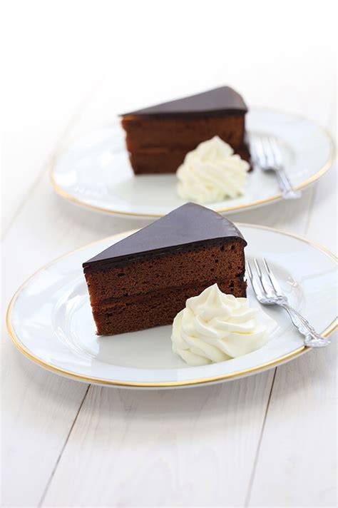 Sachertorte - Kult und Genuss im Wiener Kaffeehaus