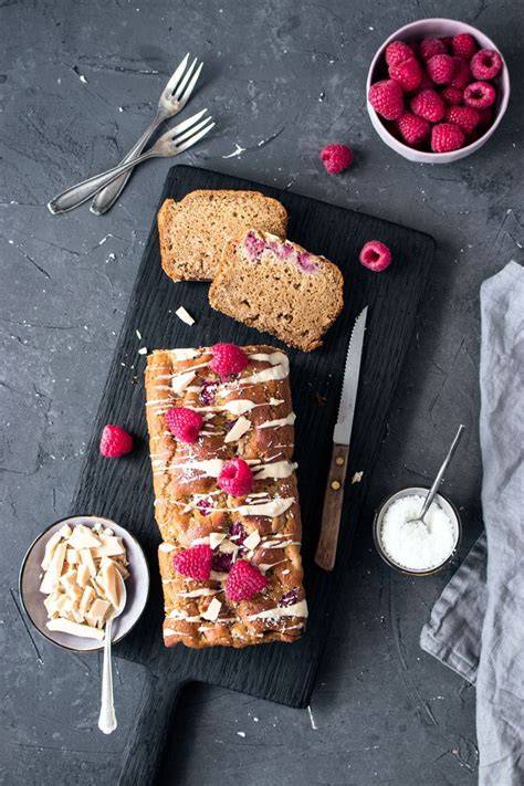 Saftiger Himbeer-Rührkuchen