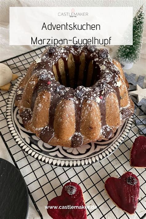 Saftiger Marzipan Gugelhupf auf Kaffeetisch