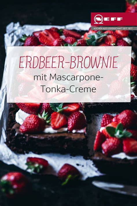 Saftiger Yacon Brownie mit veganer Creme und Obst