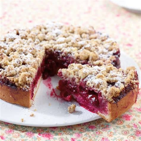 Sahne-Streuselkuchen mit Frucht, Schnittbild