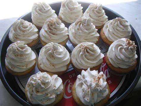 Sahne-Topping und Zimt