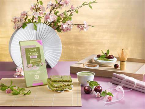 Sakura Edition Schokoladentafel und Verpackungsdetail