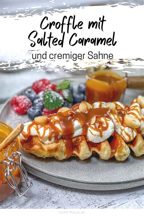 Salted Caramel Dessert mit Sahne und Keksen