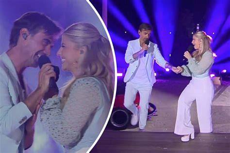 Sarah Zucker und Florian Silbereisen bei der Schlagerstrandparty