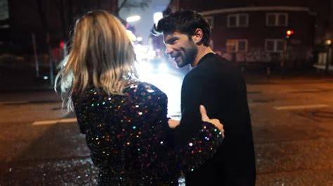 Sarah Zucker und Martin Werner im Musikvideo zu „Verlieb mich“