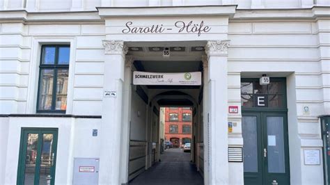 Sarotti Höfe Mehringdamm historische Fassade