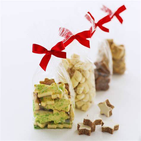 Schön verpackte Plätzchen als Geschenk