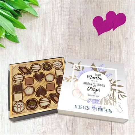 Schachtel mit personalisierten Pralinen