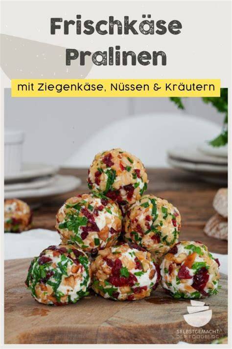 Schafskäse-Frischkäse-Pralinen in Pinienkern-Panade